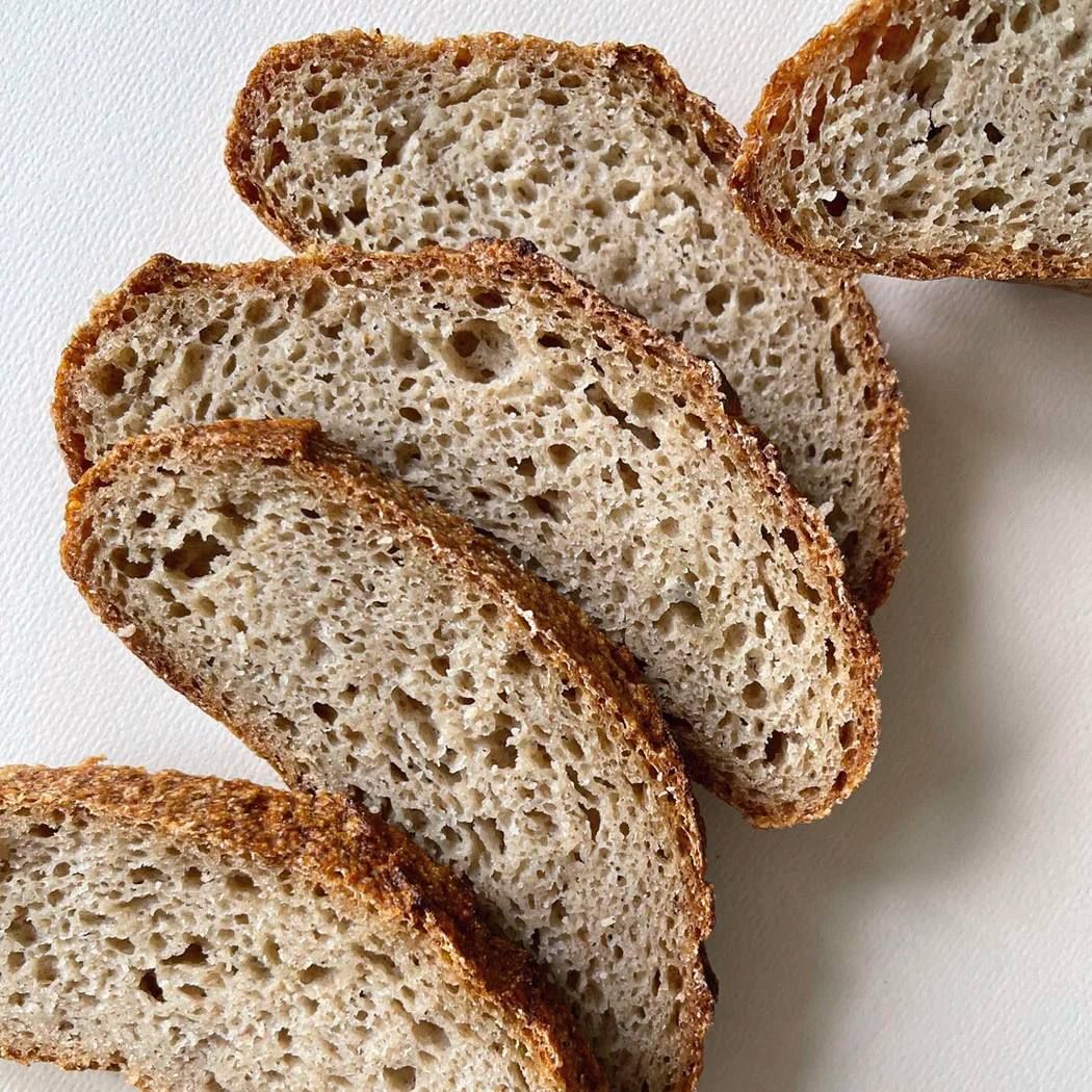 Хлеб «подовый светлый» На безлектиновой/безглютеновой закваске купить онлайн на сайте TRAWA