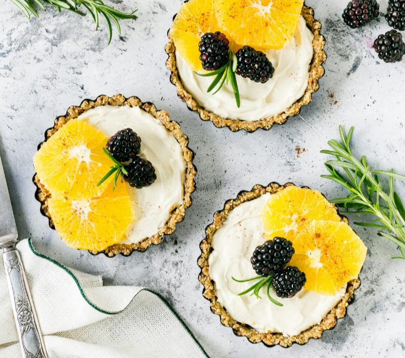 Мини-тарты с апельсином и ежевикой К новогоднему столу Trawaoil