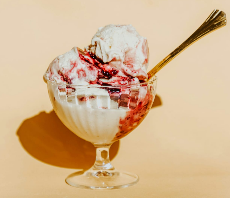 Банановое мороженое - TRAWA